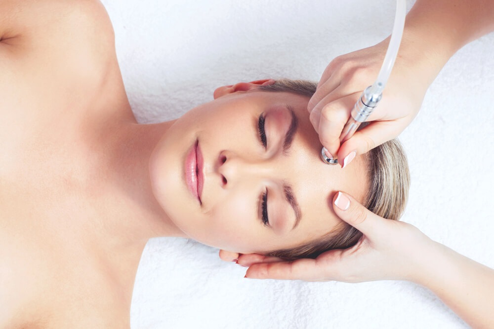 3 Best Skin Treatments For A Better And Rejuvenating Skin