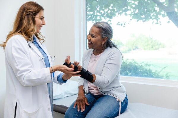 How Orthopedic Doctors Help Patients Stay Active and Independent